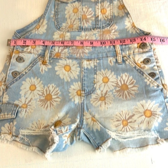 no Boundaries cutoff overalls, size XS - Picture 6 of 7